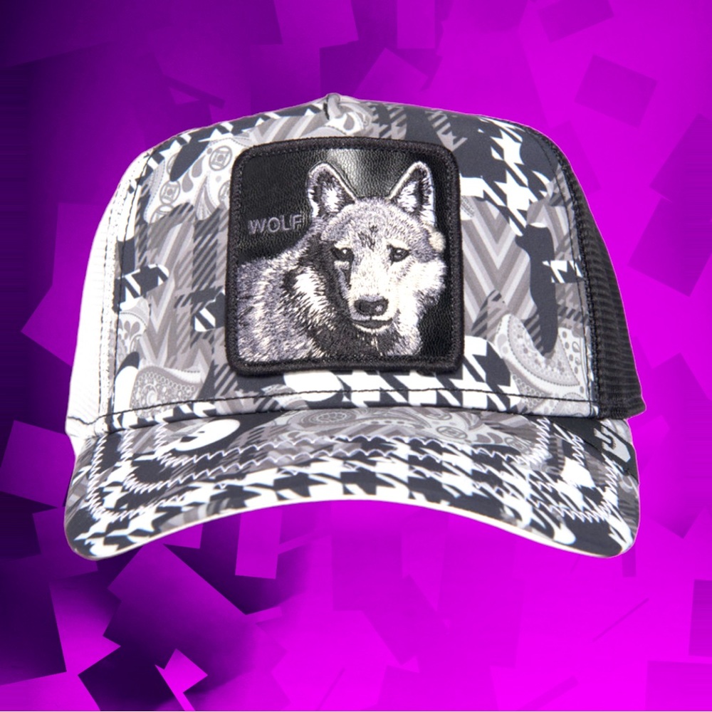 Goorin Bros The Farm Animal Trucker HOUNDS TOOTH WOLF FRIDAY DROP LIMITED LOBO